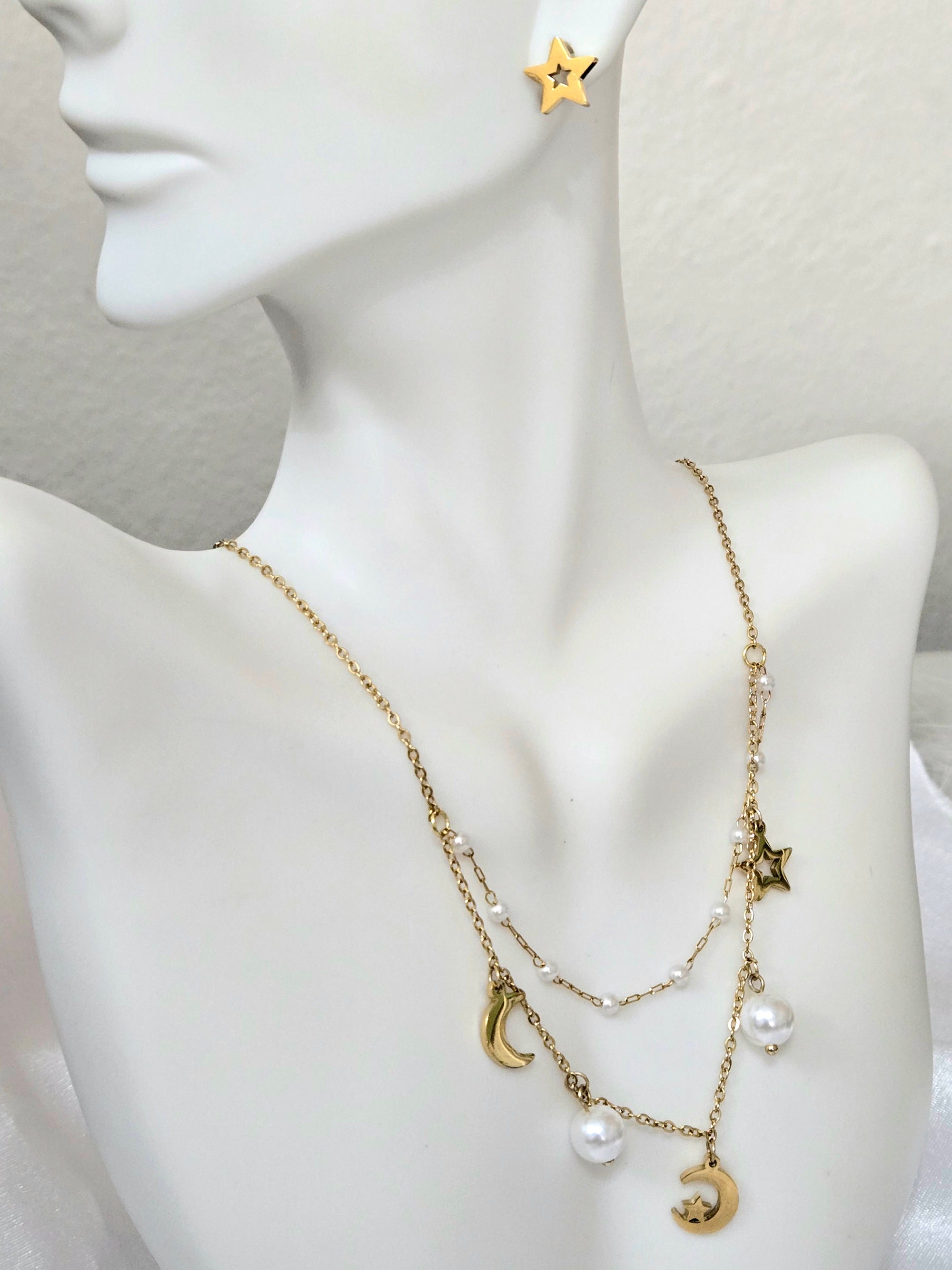 Strings of Pearls and Stars Jewelry Set