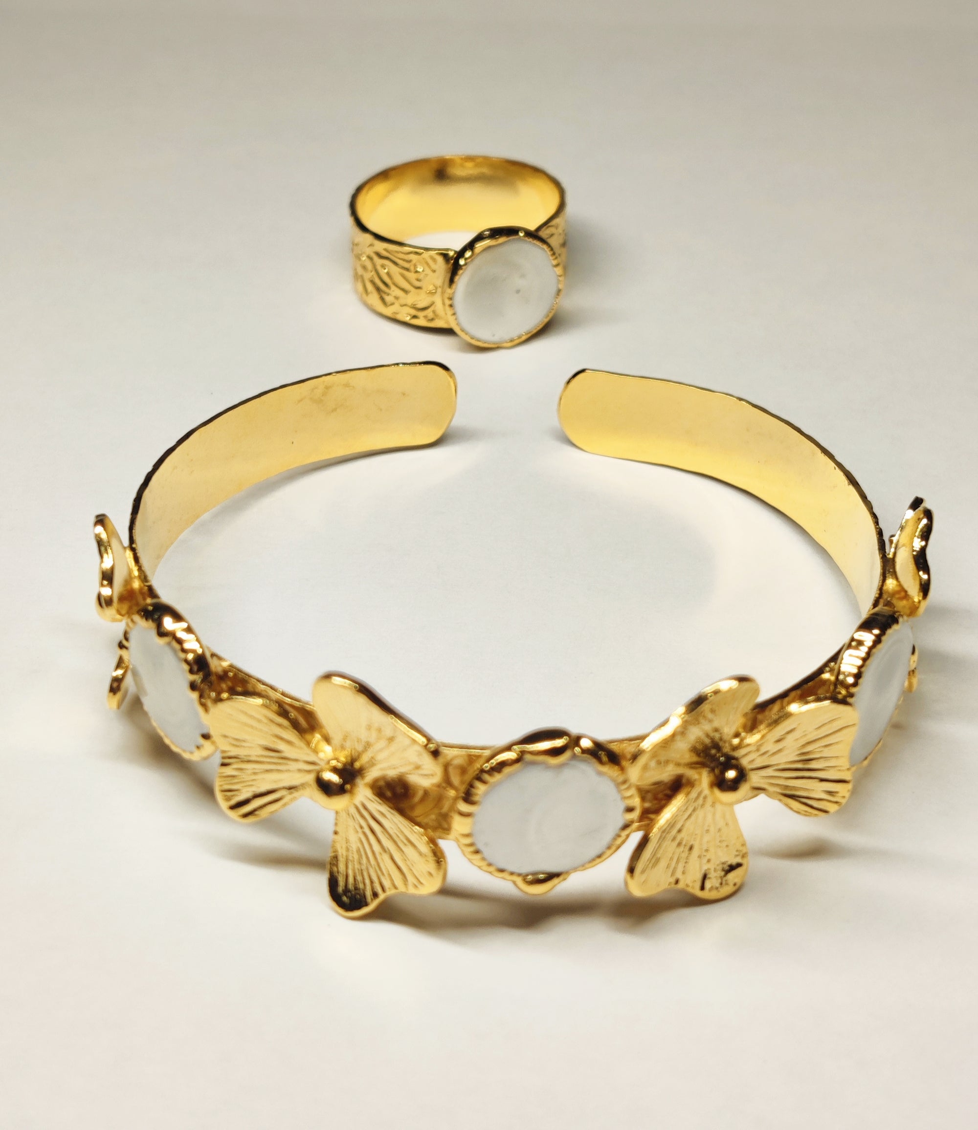 Flowers Bangle and Ring Set