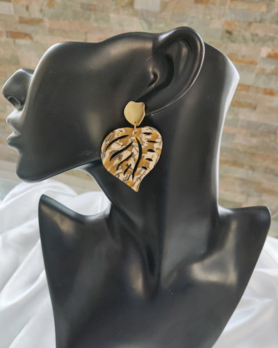 leaf acrylic stud earrings