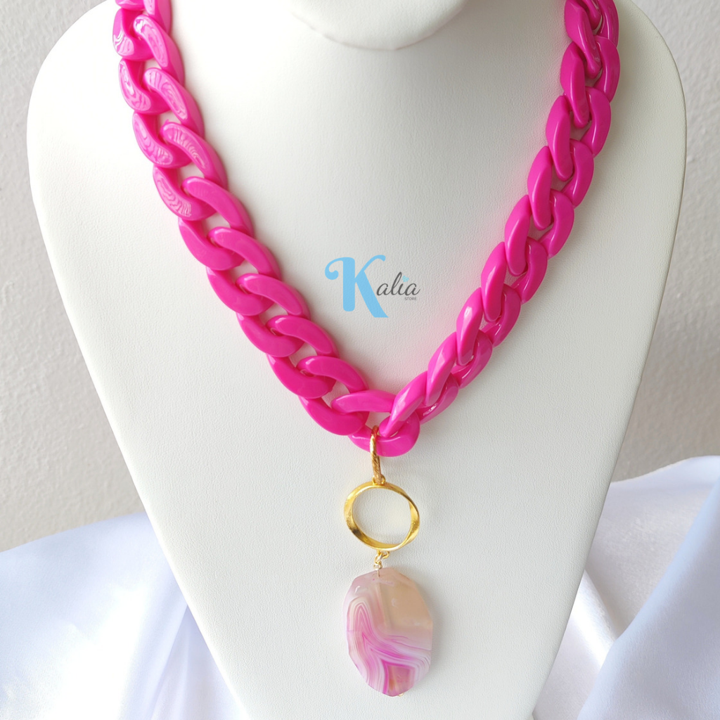 pink chain and stone necklace