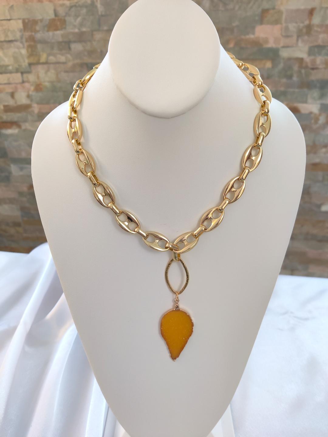 yellow leaf necklace
