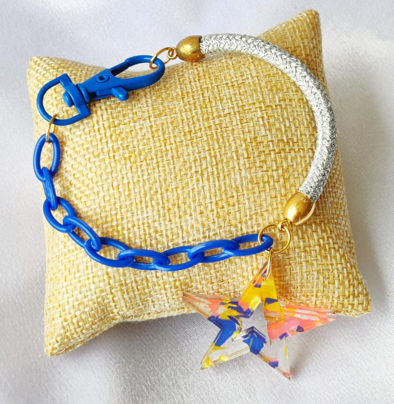 chain and acrylic star bracelet